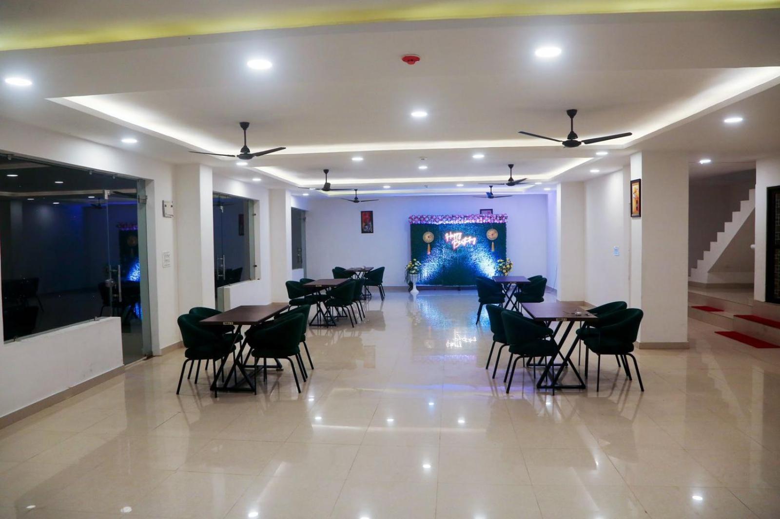 Hotel Candle Wood ชามบา ภายนอก รูปภาพ